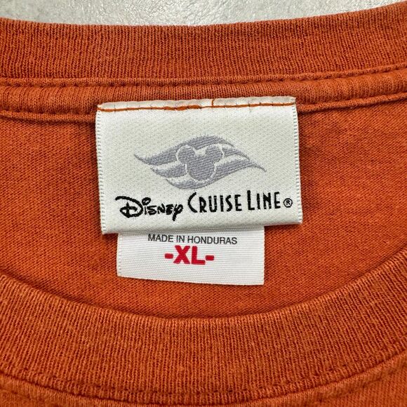 Disney Cruise Line Castaway Cay Bahamas Mickey in Beach Chair Size XL  T-Shirt - Picture 3 of 5